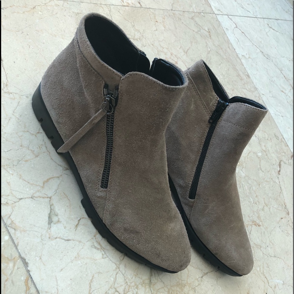The Flexx Bootie